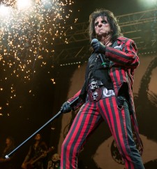 Alice Cooper är en av alla artister du kan se i sommar på Liseberg