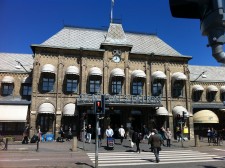 Ta tåget till Göteborg och se Håkan Hellström