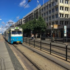 Ta spårvagnen till Liseberg och se Jöback